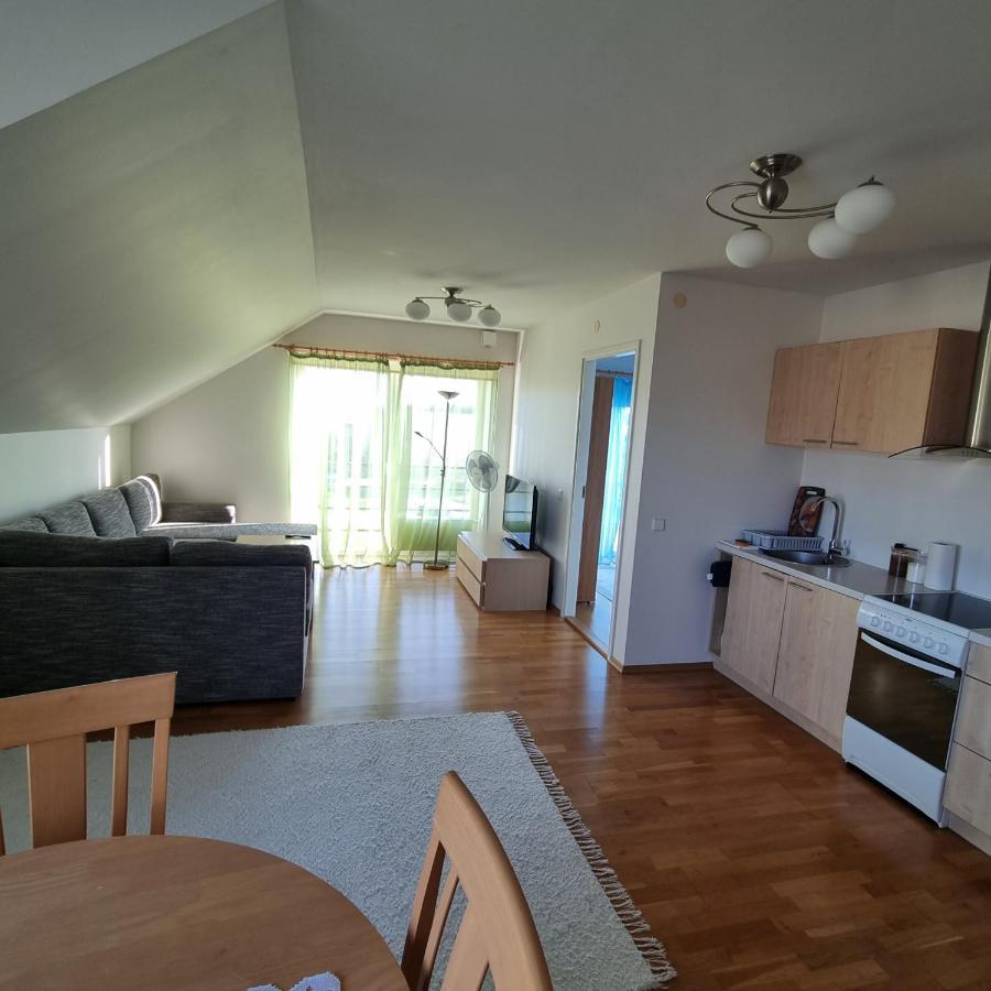 Juuli Apartament Kuressaare Exterior foto