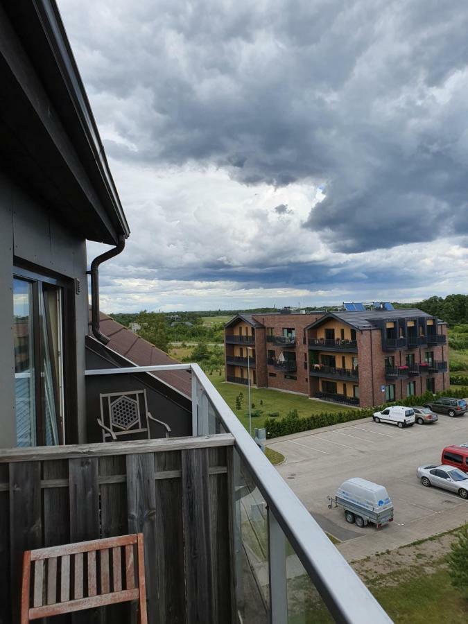 Juuli Apartament Kuressaare Exterior foto